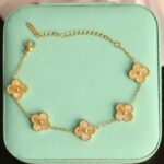 Tulip Bracelet